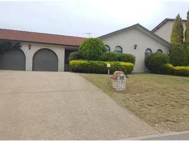 House for rent in Woden, Australian Capital Territory