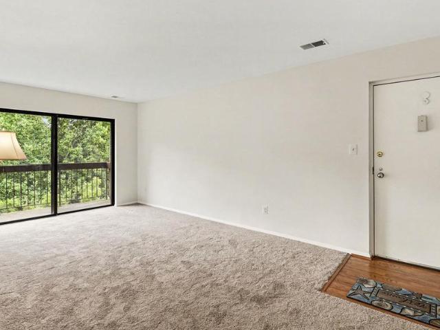 Condo for sale in Catonsville, Maryland