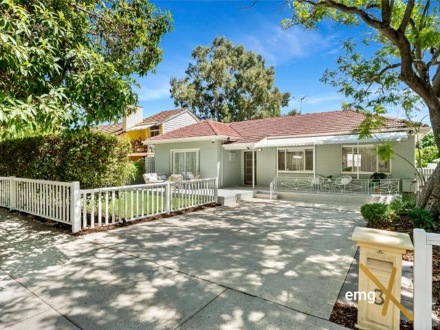 House for sale in Hilton, Western Australia