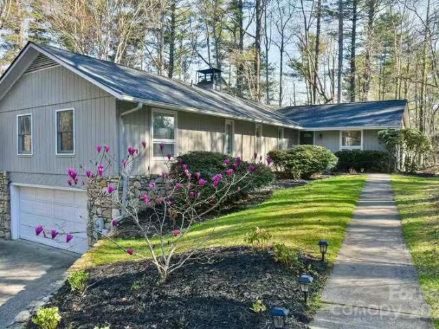 House for sale in Asheville