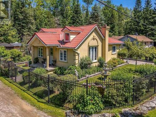 House for sale in Tiny, Ontario