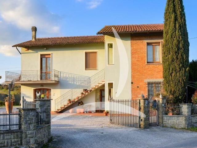 Casa in vendita a Acquaviva, Abbadia Di Montepulciano