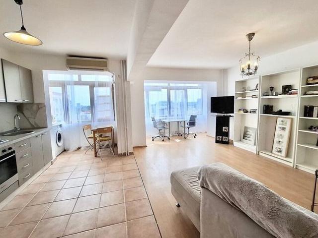 Apartament închirieri în Colțea, București