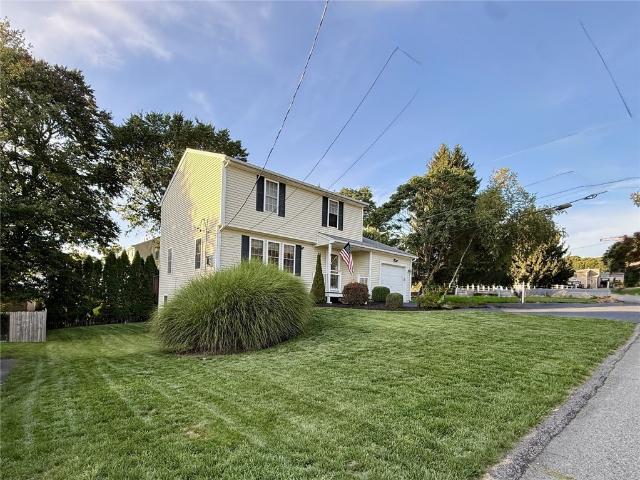 House for sale in Cumberland, Rhode Island
