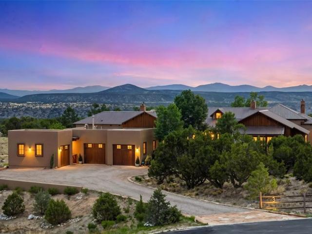 House for sale in Santa Fe, New Mexico