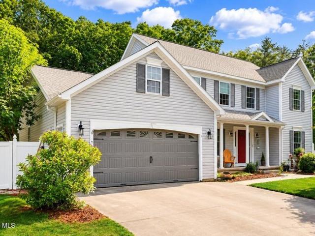 House for sale in Saratoga, New York