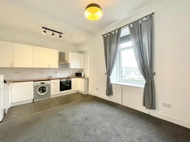 Apartment for rent in Dumbarton, Scotland