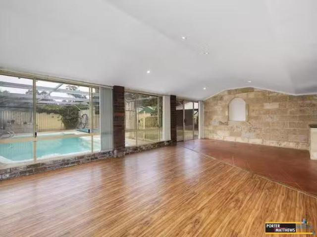 House for rent in Forrestfield, Western Australia