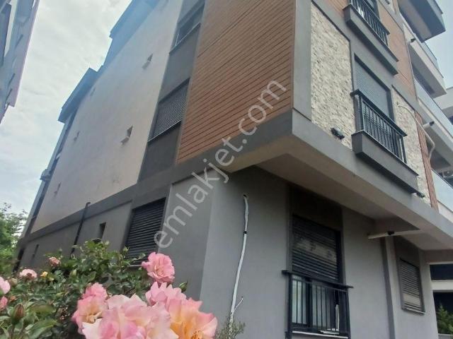 Menemen, İzmir içerisinde satılık mülk