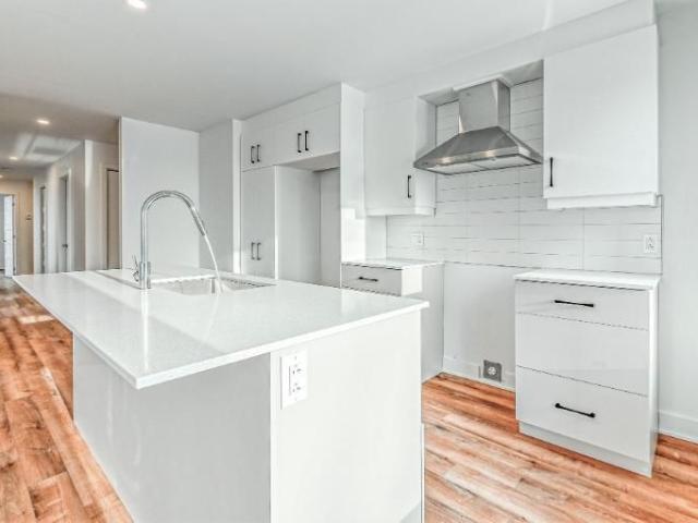 Apartment for rent in Lavaltrie, Lanaudière