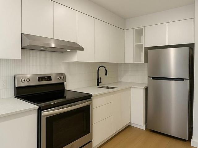 Apartment for rent in Vieux-Longueuil, Longueuil
