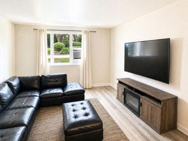 Apartment for rent in Vieux-Longueuil, Longueuil