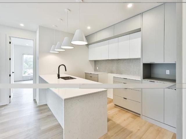 Apartment for rent in Sainte-Agathe-des-Monts, Laurentides