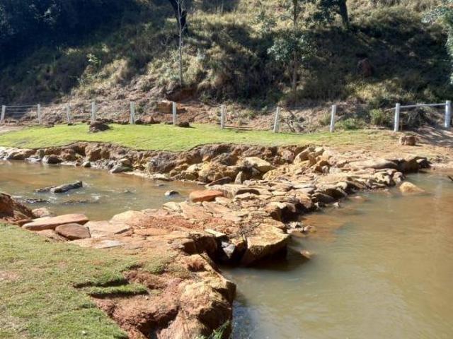 Sítio e chácara venda em Região Geográfica Imediata de Oliveira, Crucilândia