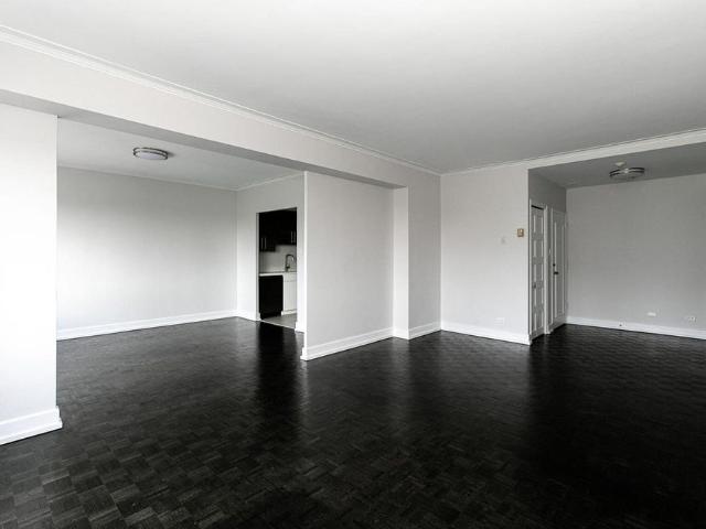 Apartment for rent in Ville-Marie, Montréal