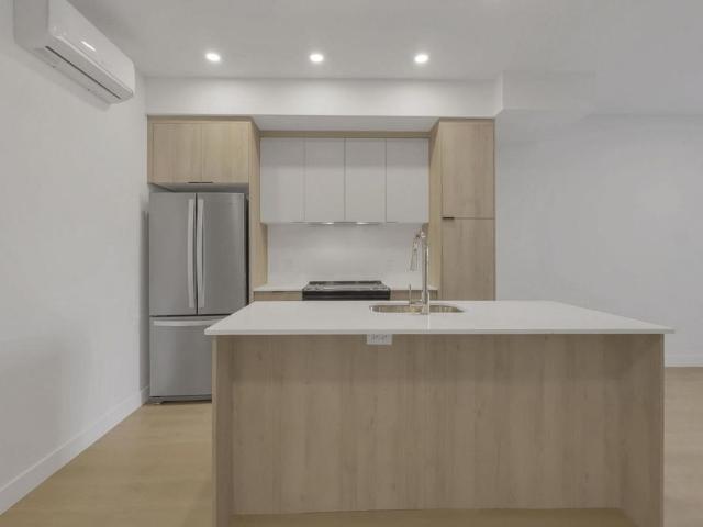 Apartment for rent in Côte-des-Neiges–Notre-Dame-de-Grâce, Montréal