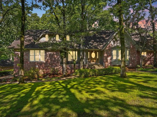 House for sale in Ark