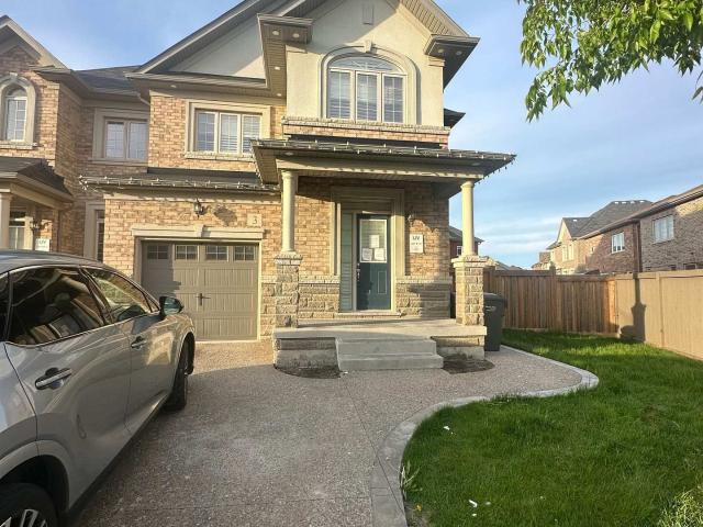 Townhouse for sale in Woburn, Ontario