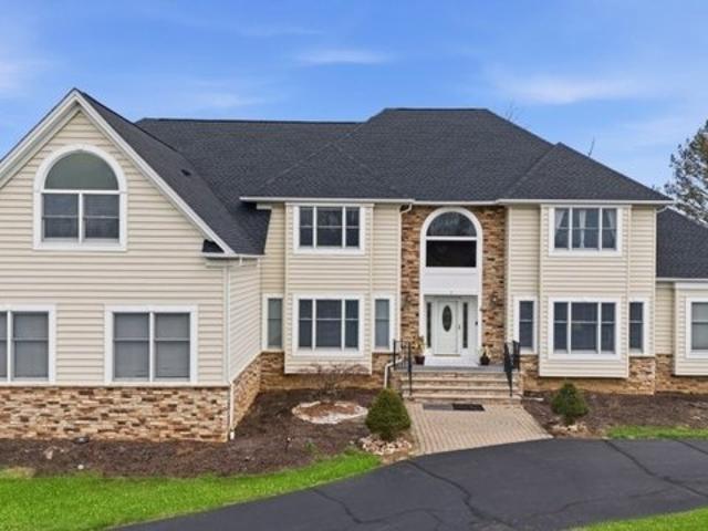 House for sale in Raritan, New Jersey