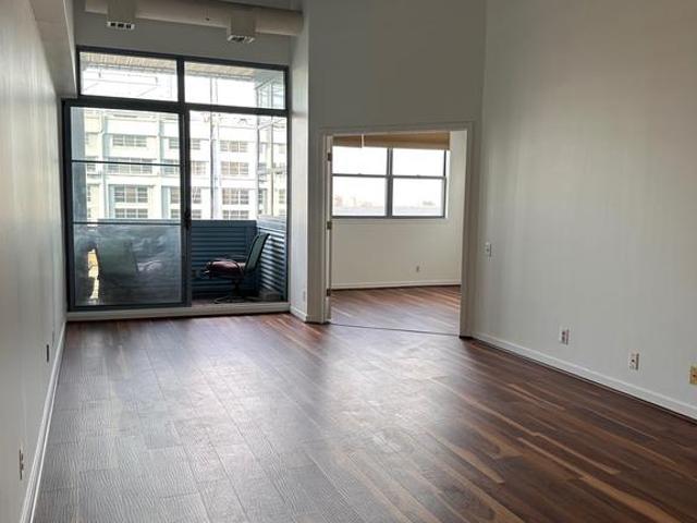 Condo for sale in Philadelphia, Pennsylvania