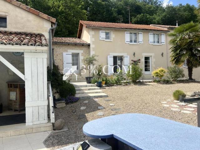Maison vente à Poitiers, Bonnes