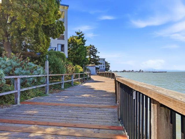 Condo for sale in Emeryville, California