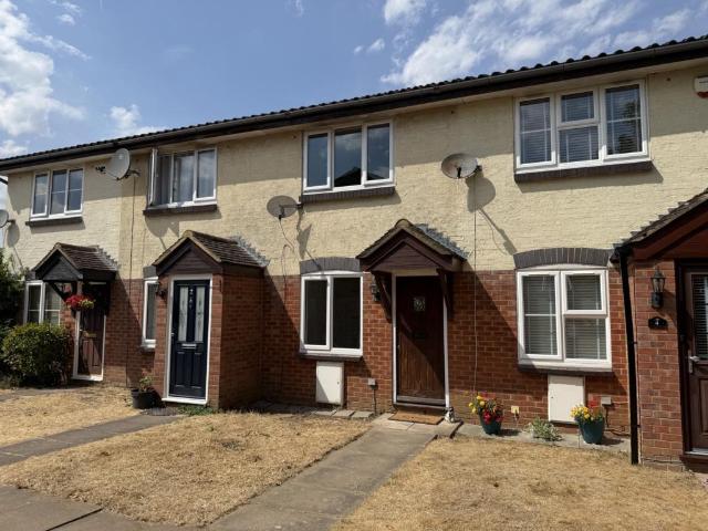 House for rent in Thorpe Lea, Runnymede