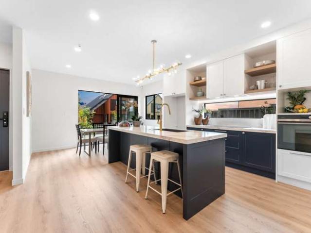 House for sale in Awhitu