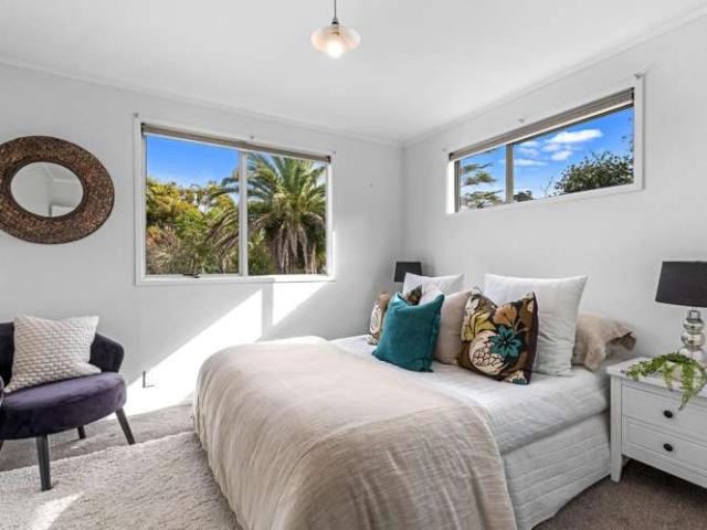 House for sale in Whangaparaoa