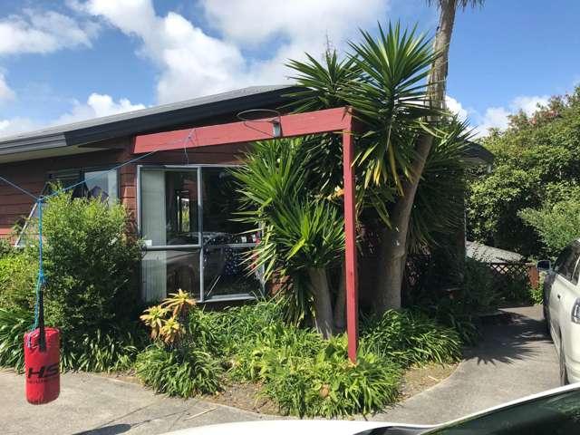 House for rent in Botany Downs, Auckland