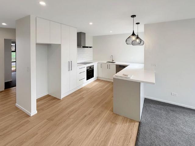 House for rent in Chaslands, Canterbury