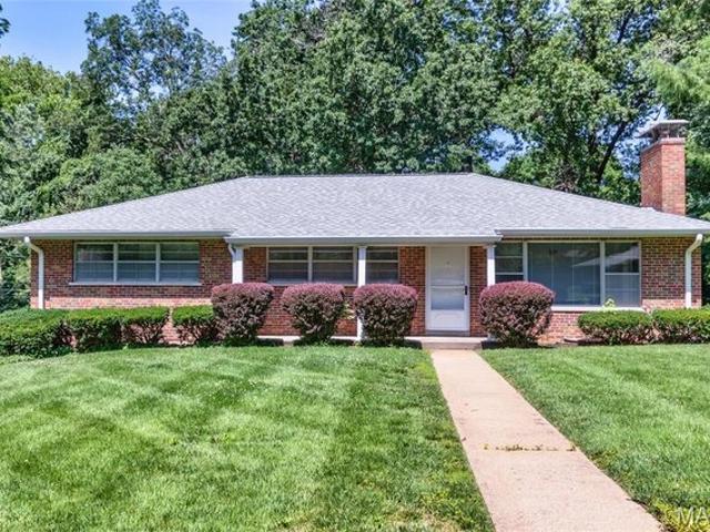 House for sale in Creve Coeur, Missouri