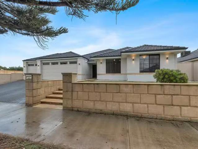 House for rent in Waikiki, Western Australia