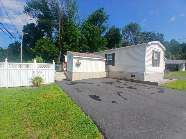 House for sale in New Hampshire