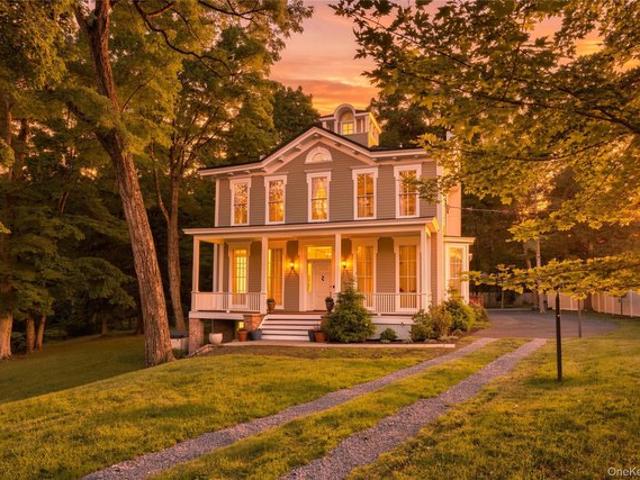House for sale in West Nyack, Rockland County