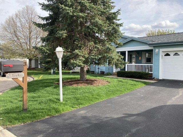 House for sale in Grayslake, Illinois