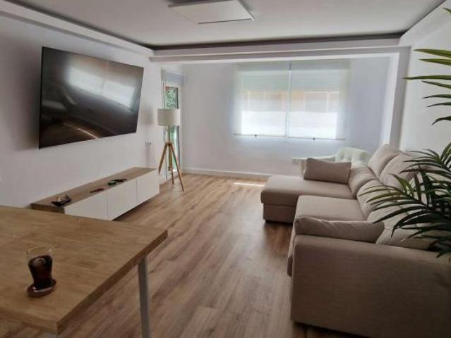 Apartamento en alquiler en Alicante