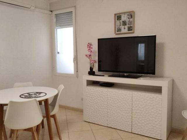 Apartamento en alquiler en Alicante, Valencia