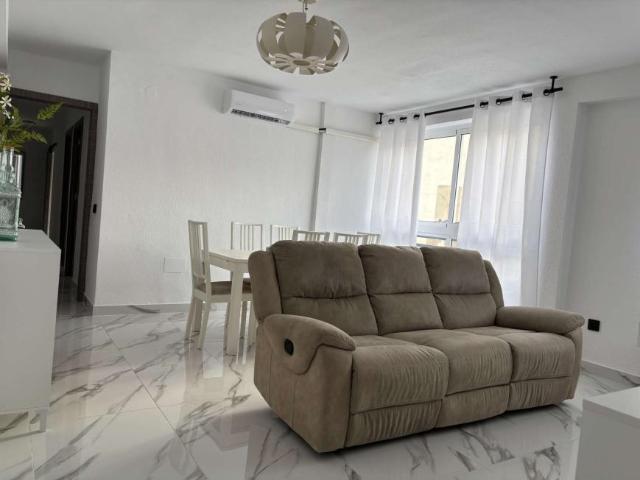 Apartamento en alquiler en Almería, Andalucía