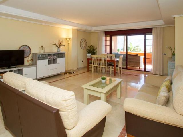 Apartamento en venta en Mairena, Nevada