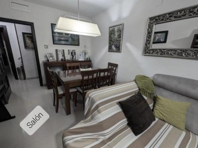 Apartamento en venta en Lucena, Andalucía