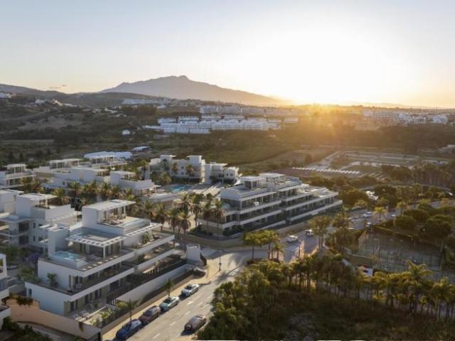 Apartamento en venta en Resinera-Voladilla, Costa del Sol Occidental