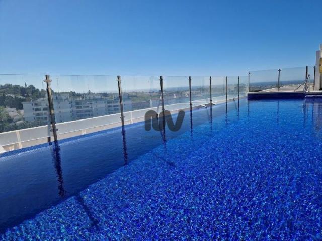 Apartamento en venta en Nueva Andalucía, Costa del Sol Occidental