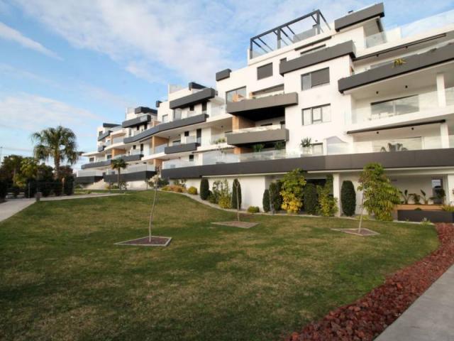 Apartamento en alquiler en Playa Flamenca II, el Baix Segura / La Vega Baja