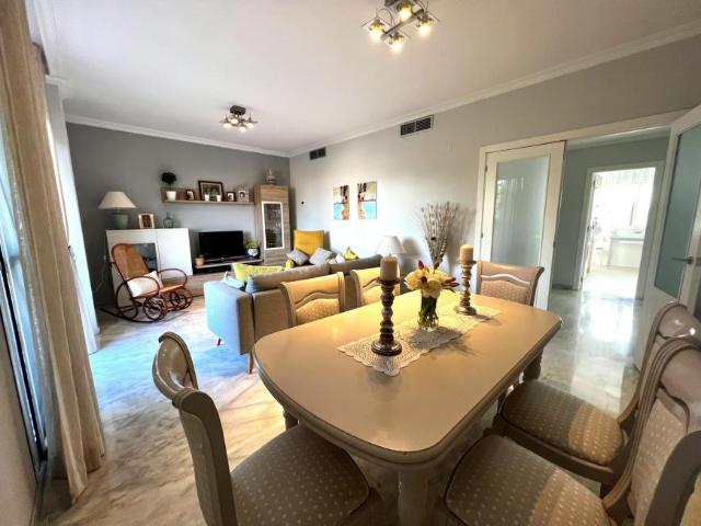 Apartamento en alquiler en Este-Alcosa-Torreblanca, Sevilla