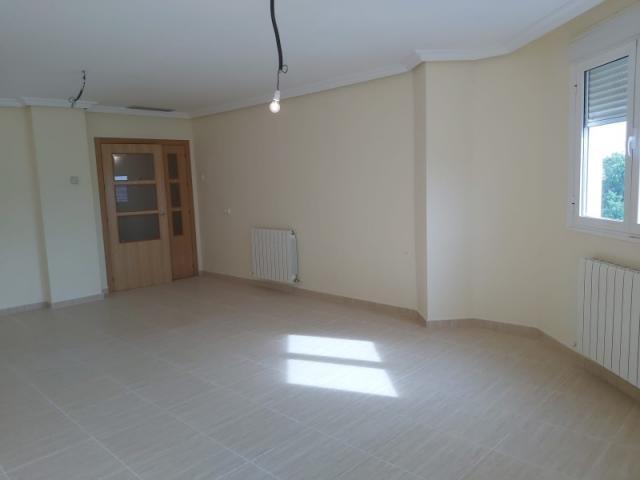 Apartamento en venta en Socuéllamos, Castilla-La Mancha