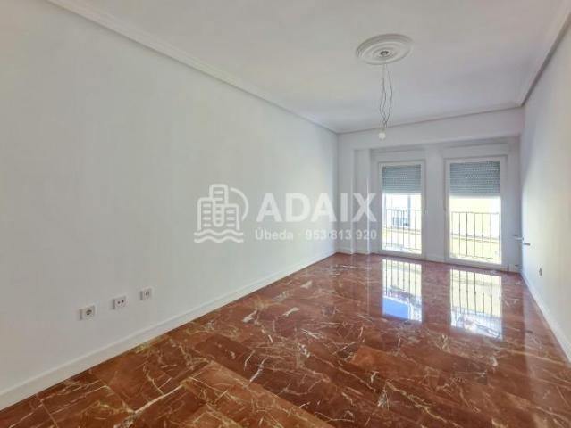 Apartamento en venta en San Pedro, Úbeda