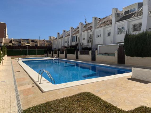 Casa en alquiler en Alicante, Entreplatges