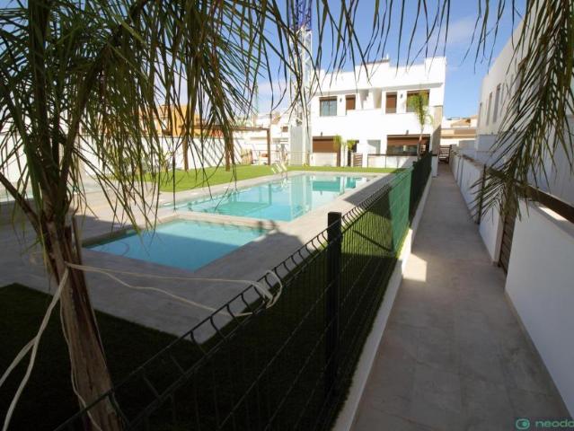 Casa en venta en Alicante