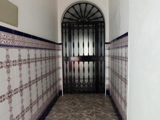 Casa en venta en Barriada Constitución, Olvera